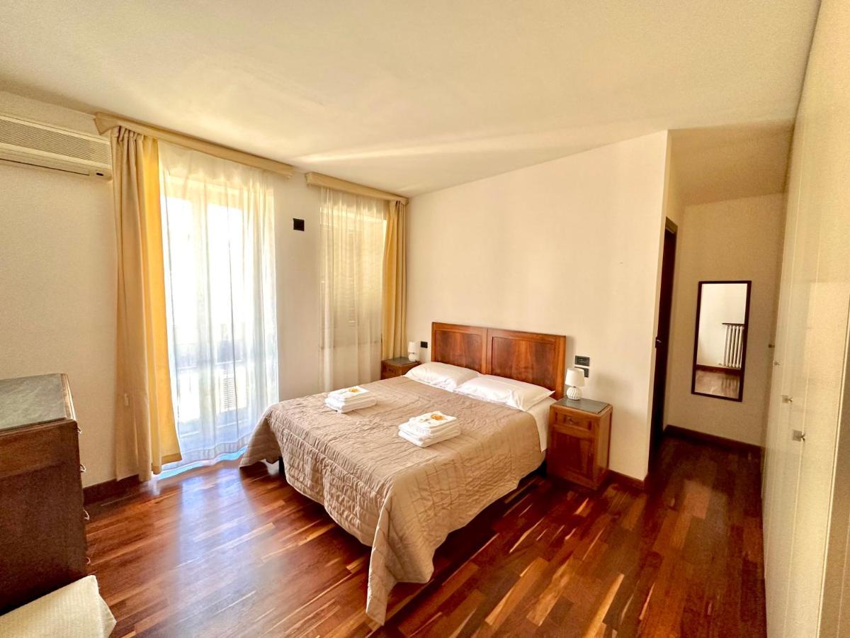 Royal Domus Perugia - Via Mazzini Apartment Ngoại thất bức ảnh